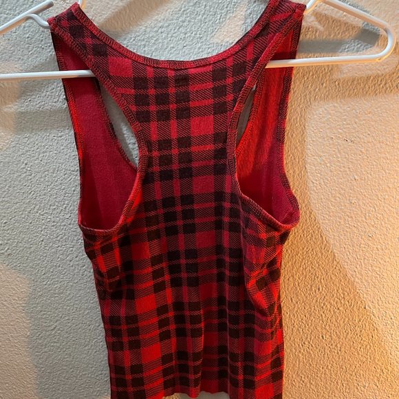 Red black gray plaid crop top cami Tank Top - Picture 5 of 7